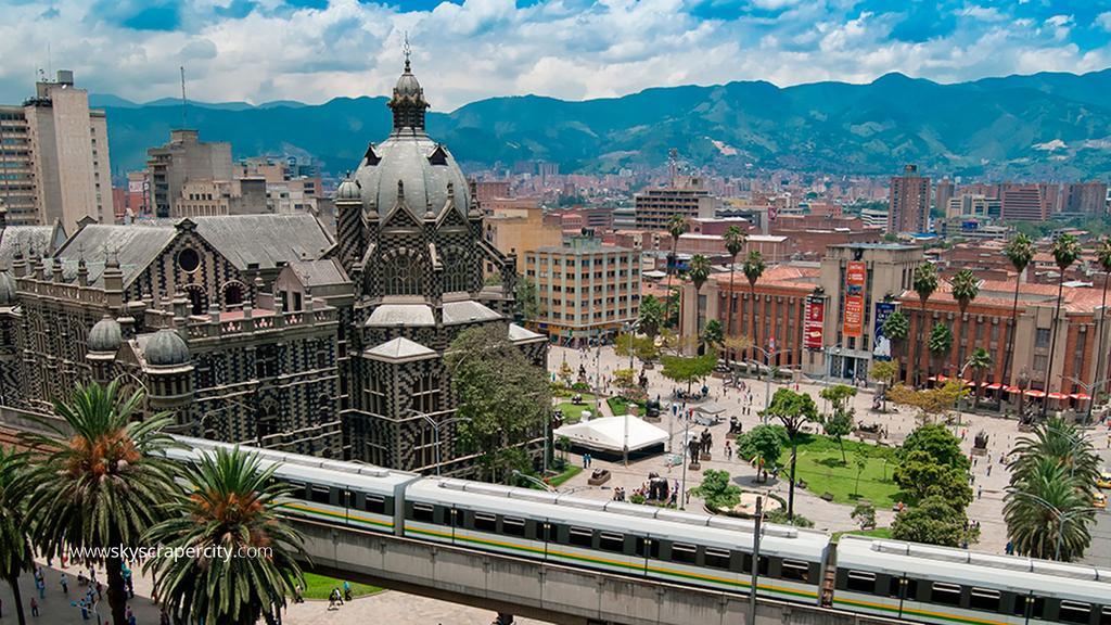 Hostal Casa Prado Medellin Bagian luar foto