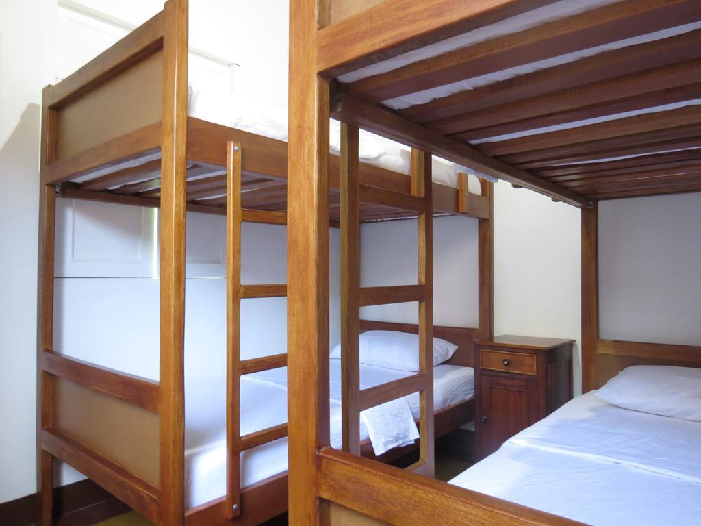 Hostal Casa Prado Medellin Bagian luar foto