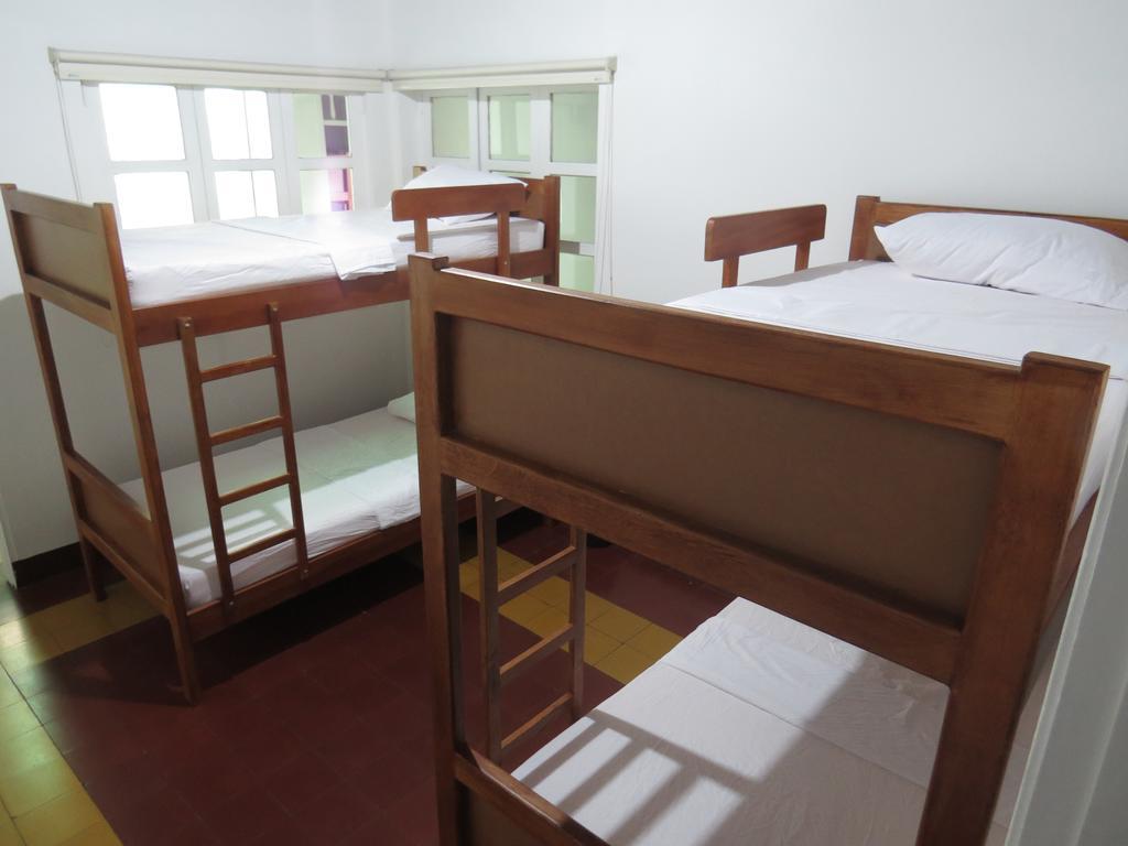 Hostal Casa Prado Medellin Bagian luar foto