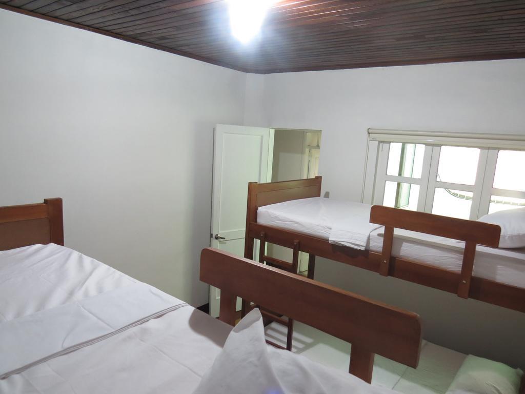 Hostal Casa Prado Medellin Bagian luar foto