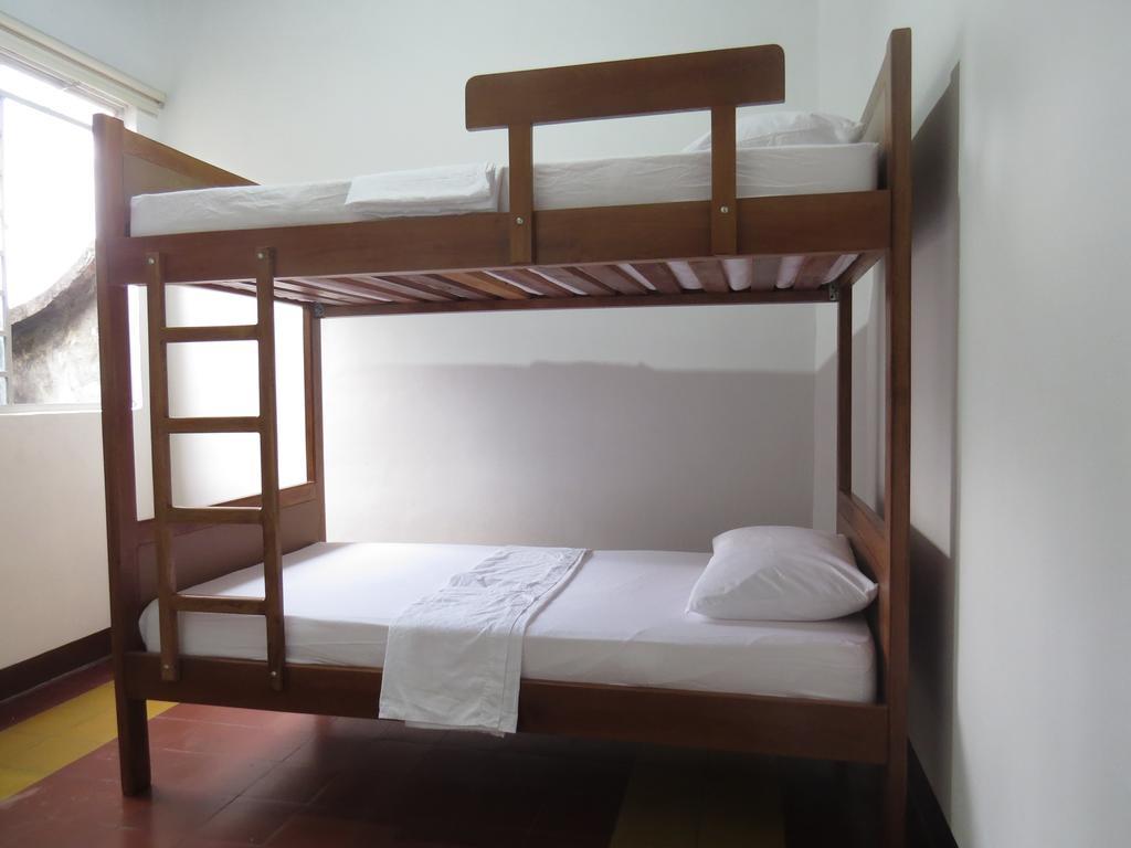 Hostal Casa Prado Medellin Bagian luar foto