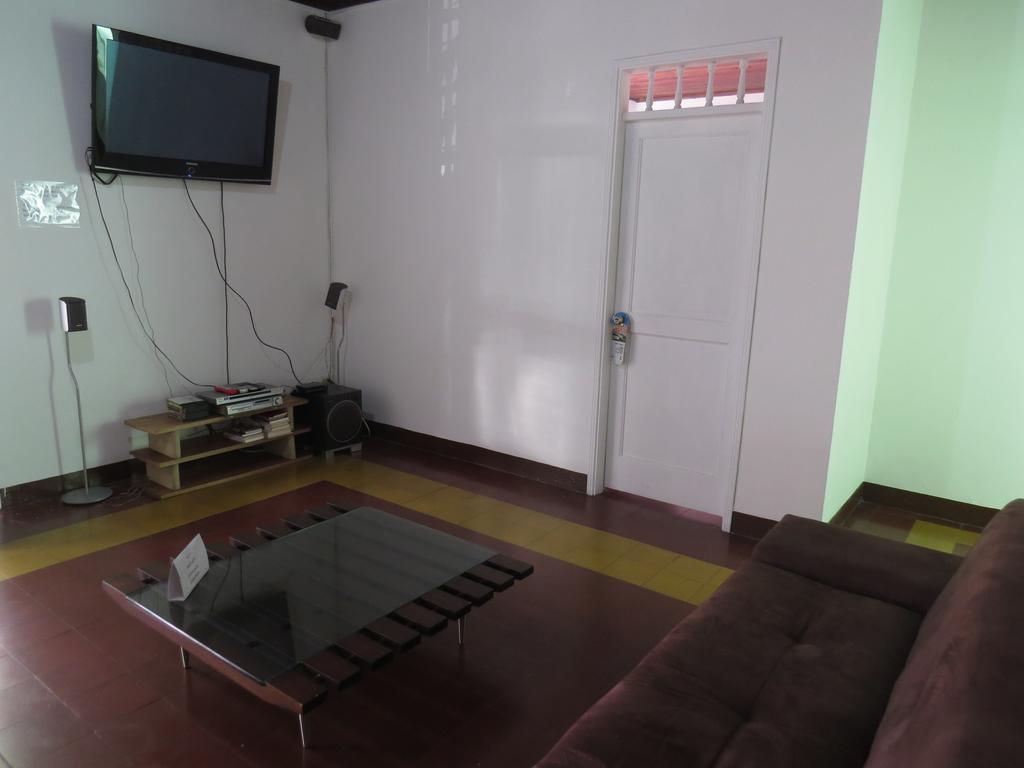 Hostal Casa Prado Medellin Bagian luar foto