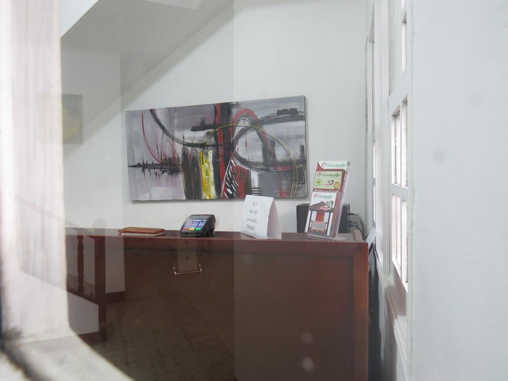 Hostal Casa Prado Medellin Bagian luar foto