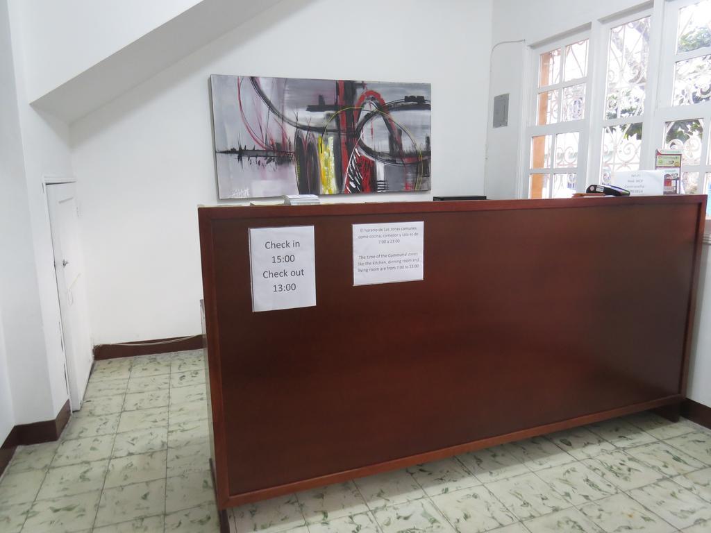 Hostal Casa Prado Medellin Bagian luar foto